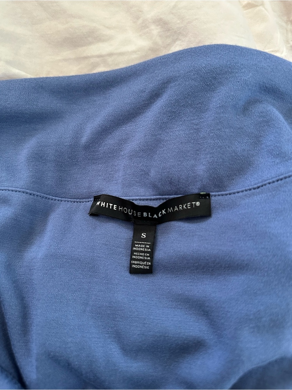 WHBM Blue off shoulder blouse women’s size Small - Picture 6 of 7